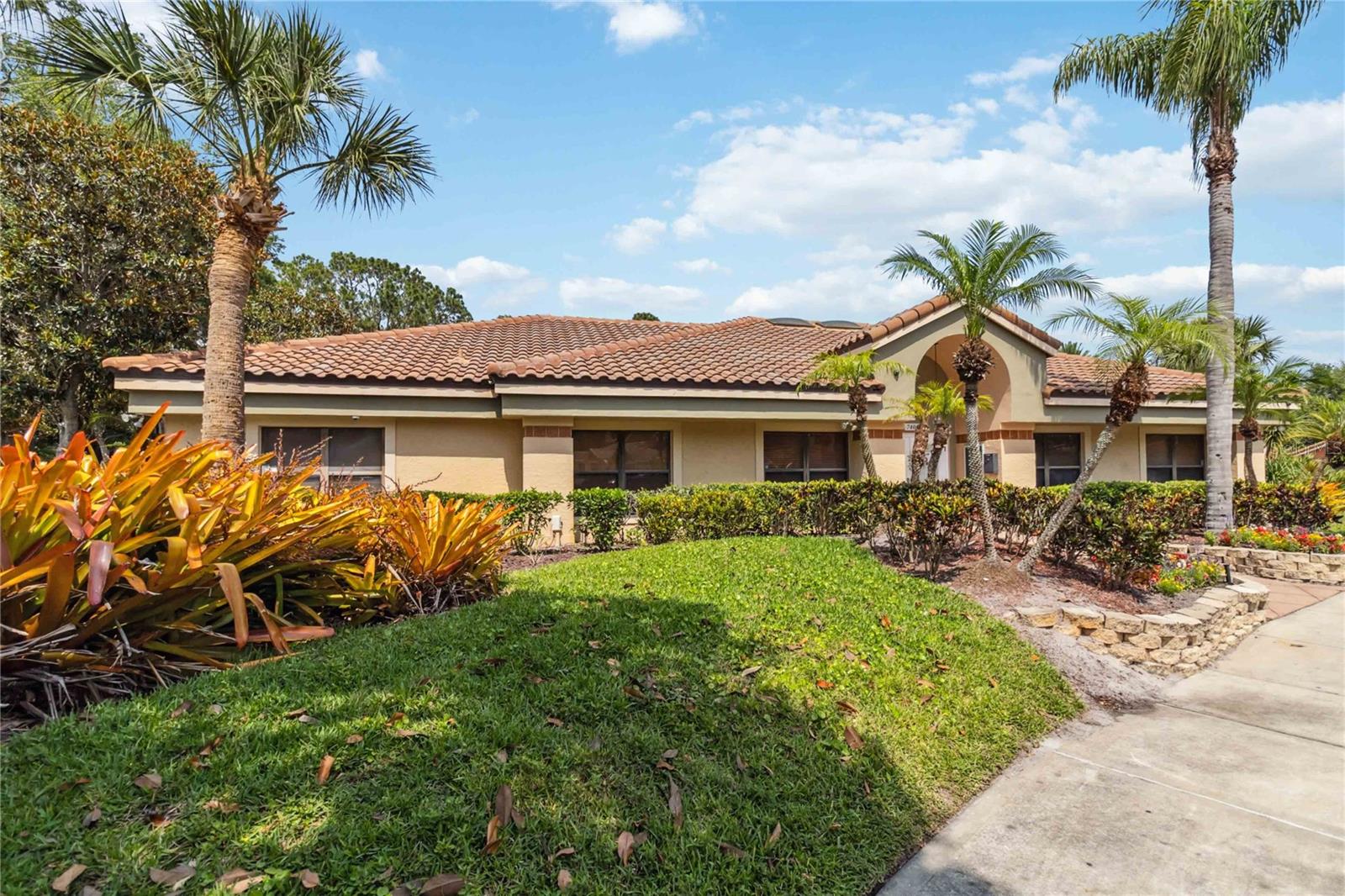 Image 36 of 43 For 7759 Sugar Bend Drive 7759