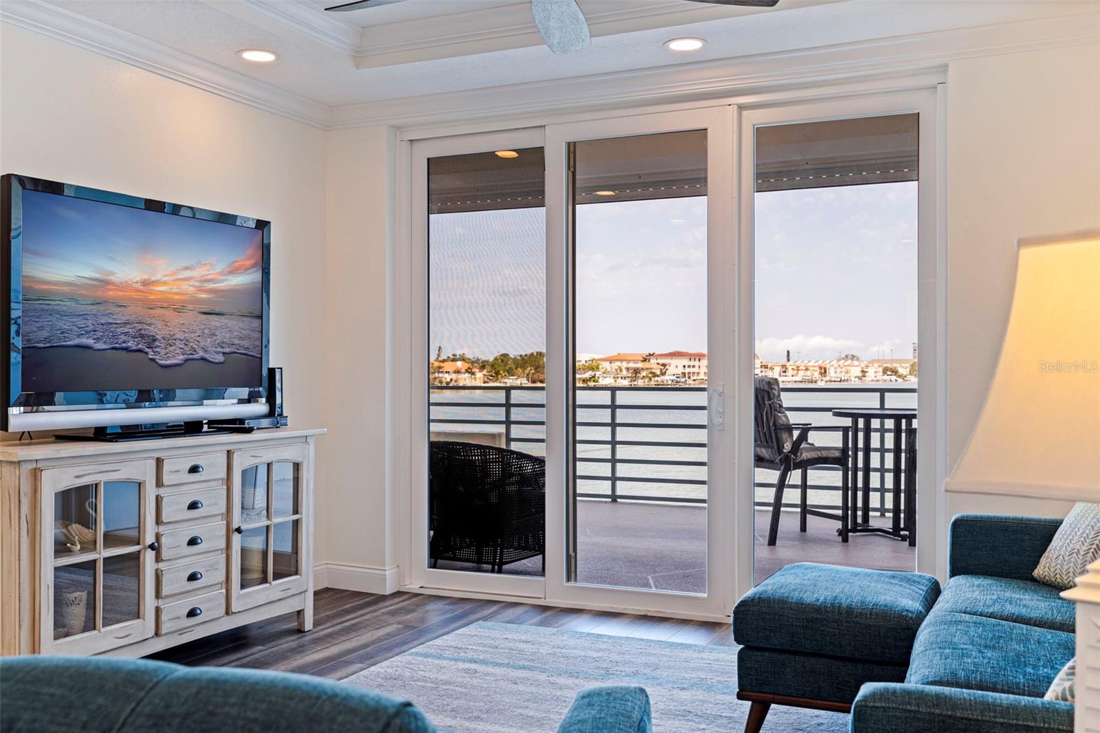 Image 2 of 48 For 7922 Sailboat Key Boulevard S 105