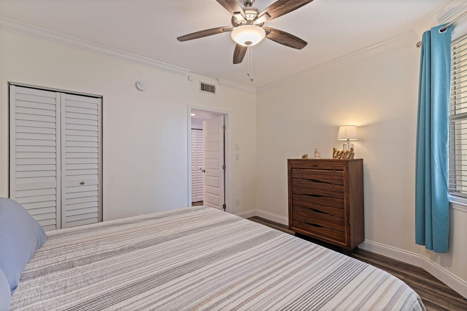 Image 21 of 48 For 7922 Sailboat Key Boulevard S 105