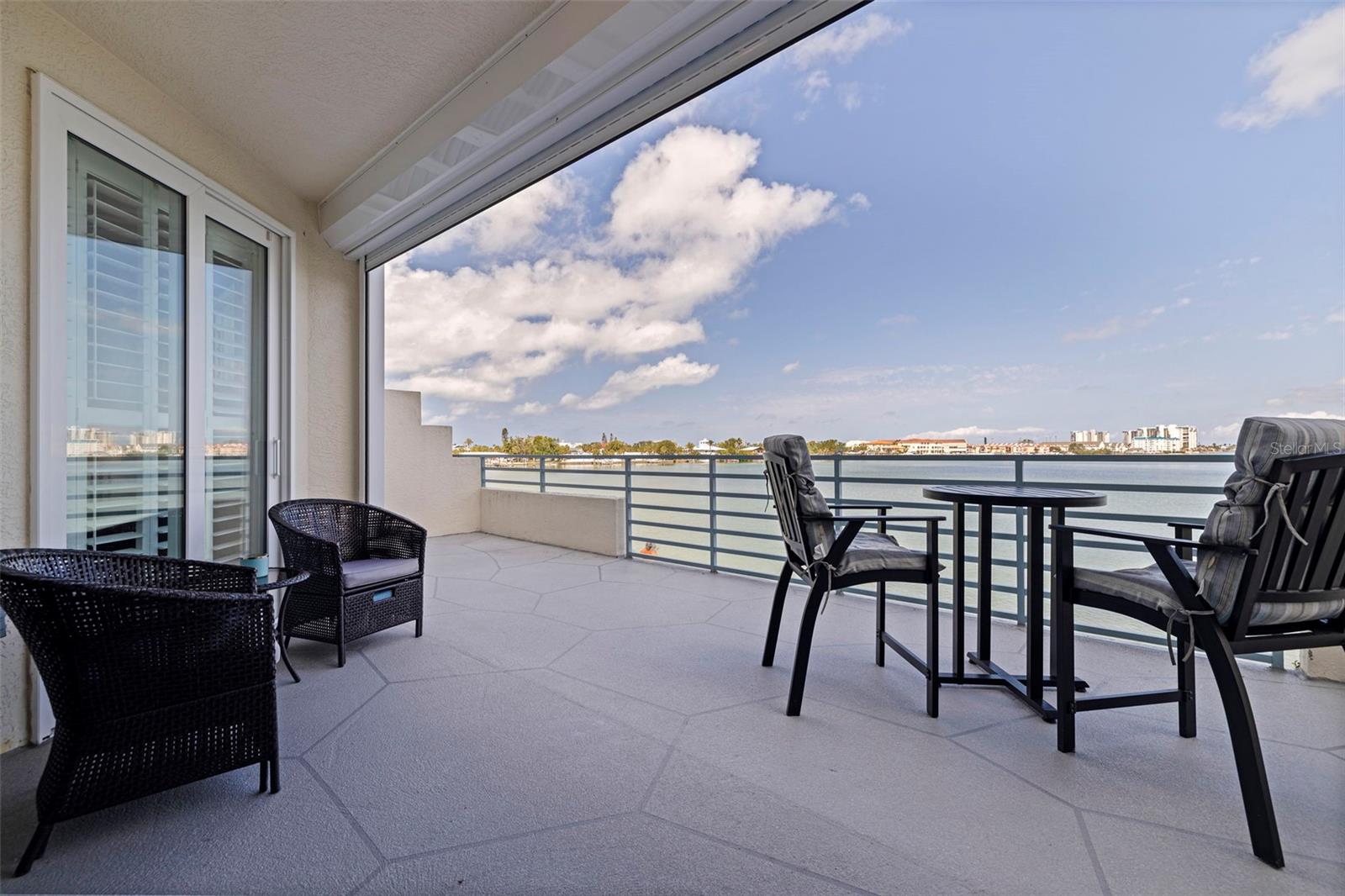 Image 23 of 48 For 7922 Sailboat Key Boulevard S 105