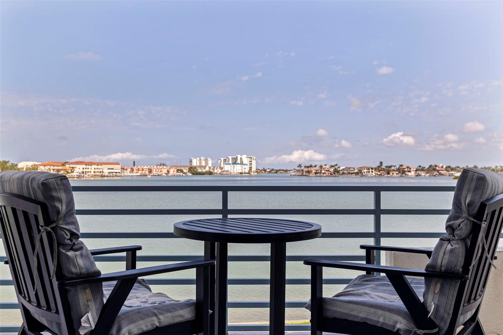 Image 24 of 48 For 7922 Sailboat Key Boulevard S 105