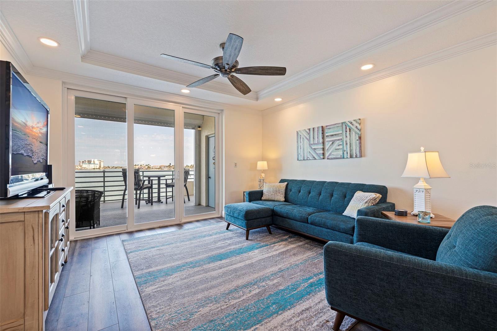 Image 3 of 48 For 7922 Sailboat Key Boulevard S 105