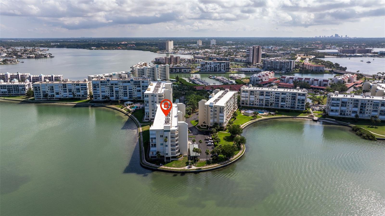 Image 35 of 48 For 7922 Sailboat Key Boulevard S 105