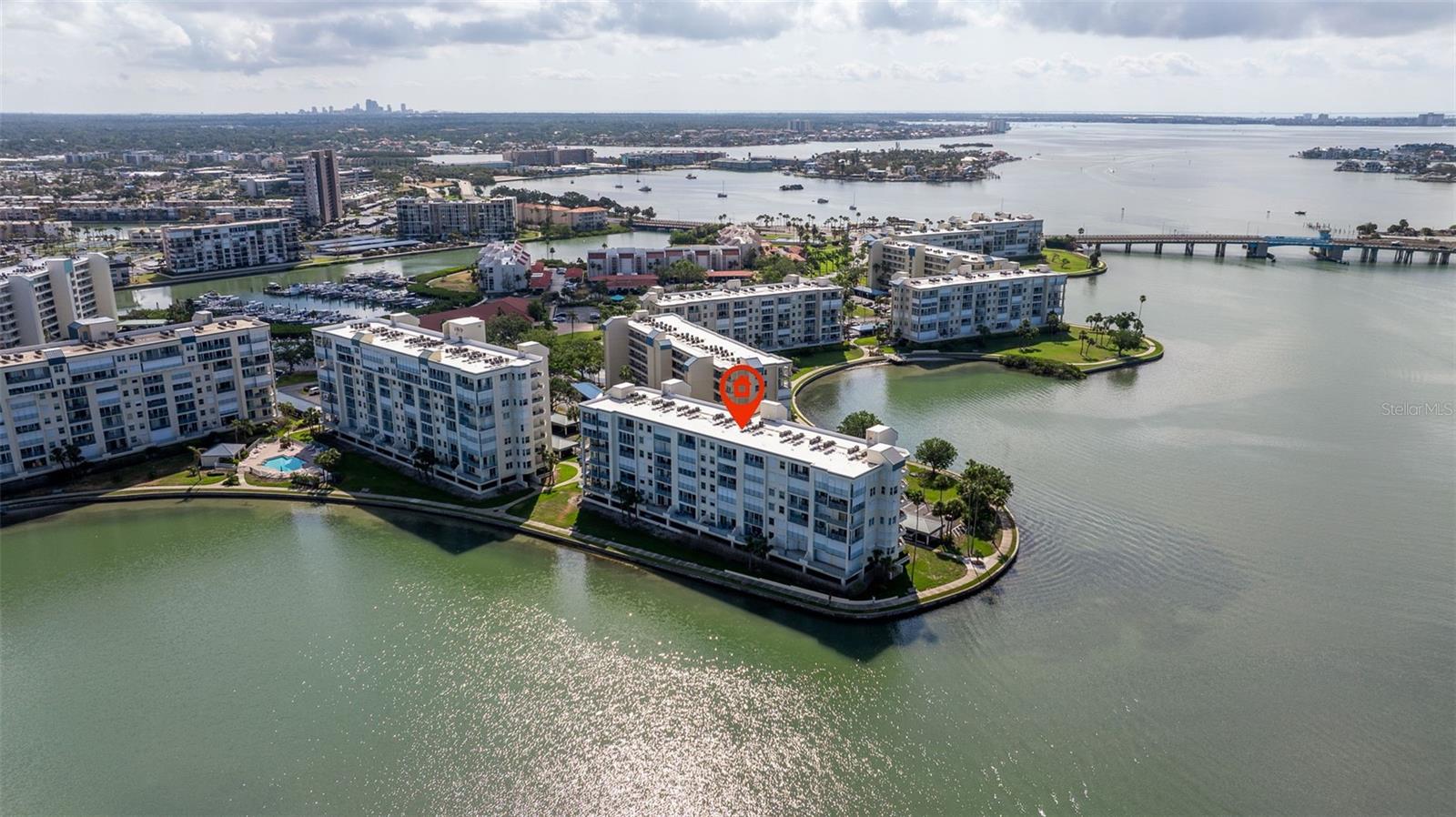 Image 37 of 48 For 7922 Sailboat Key Boulevard S 105