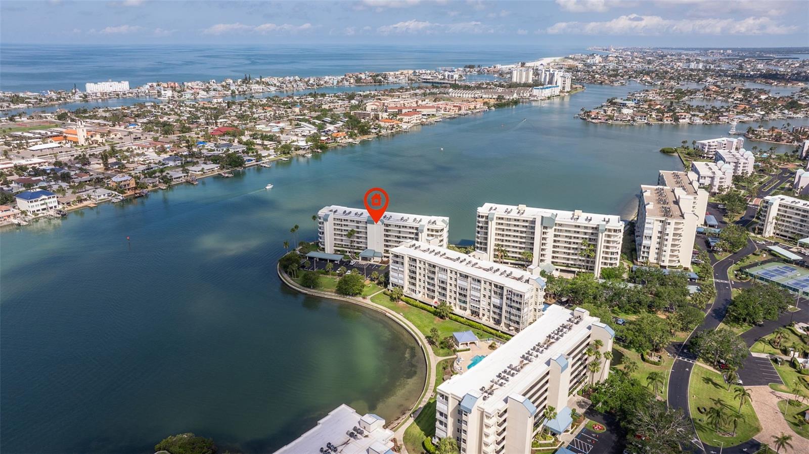 Image 38 of 48 For 7922 Sailboat Key Boulevard S 105