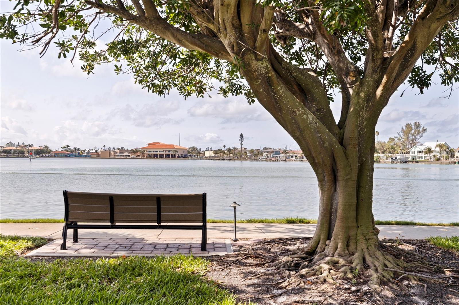 Image 44 of 48 For 7922 Sailboat Key Boulevard S 105