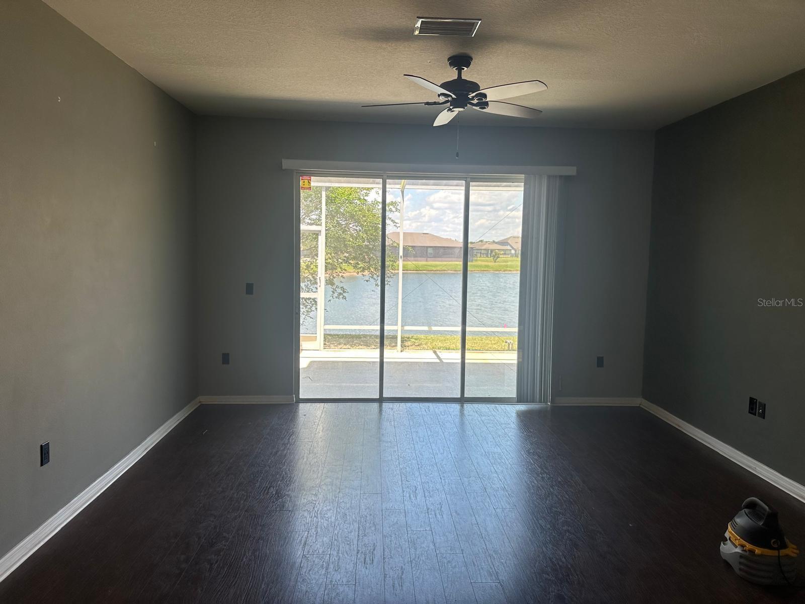 Image 2 of 14 For 9136 Hillcroft Drive
