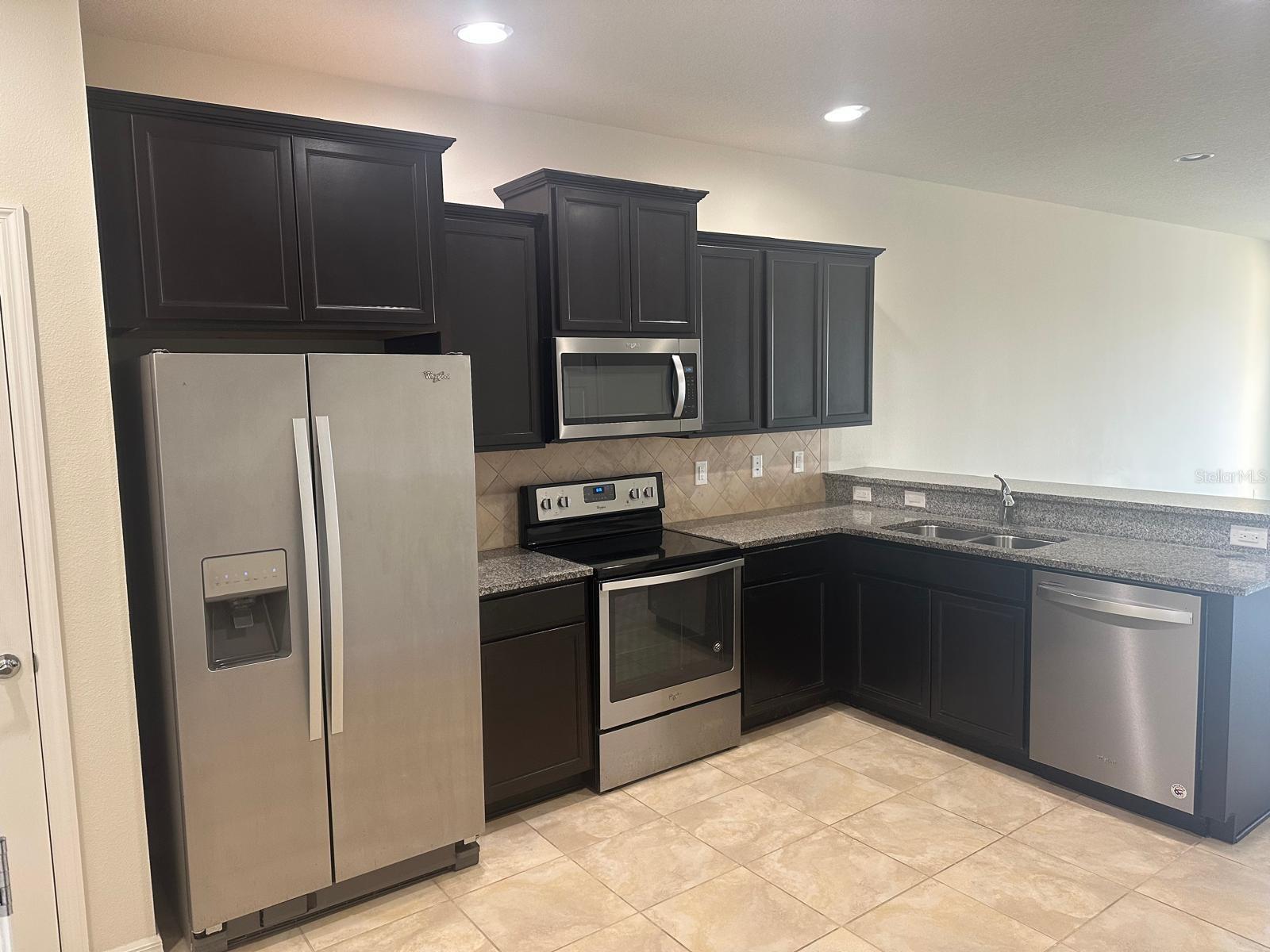 Image 3 of 14 For 9136 Hillcroft Drive