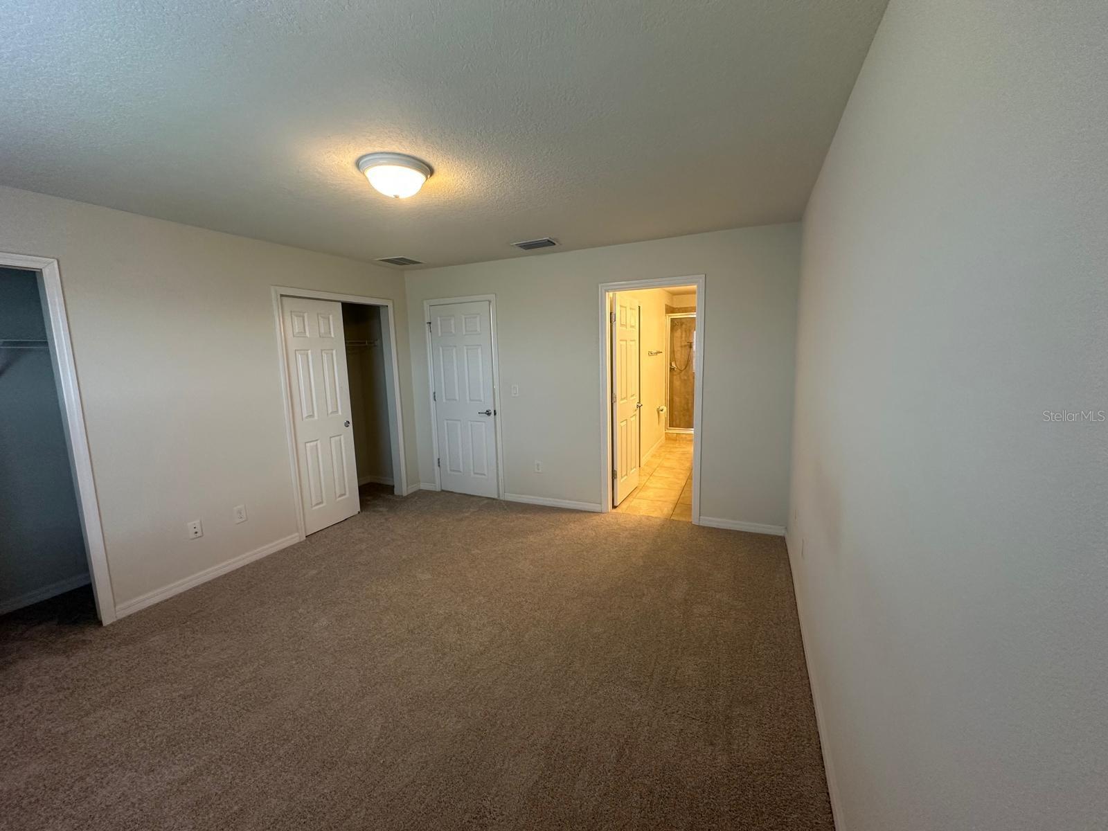 Image 6 of 14 For 9136 Hillcroft Drive