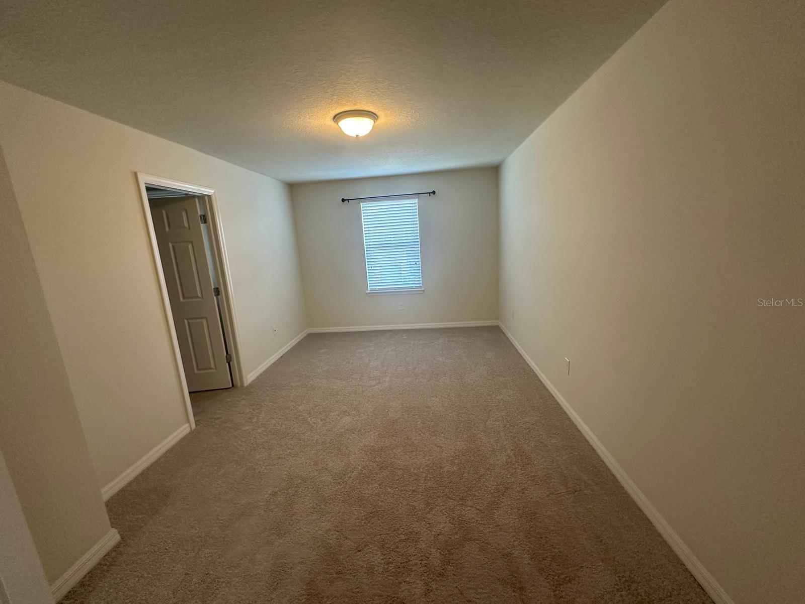 Image 8 of 14 For 9136 Hillcroft Drive