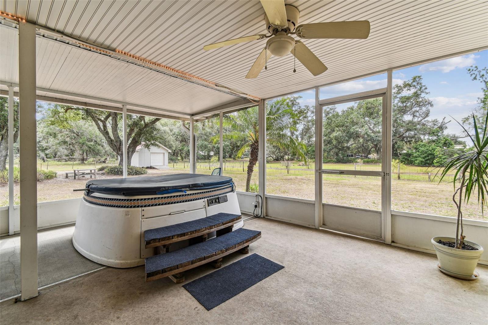 Image 14 of 72 For 1202 Williams Road