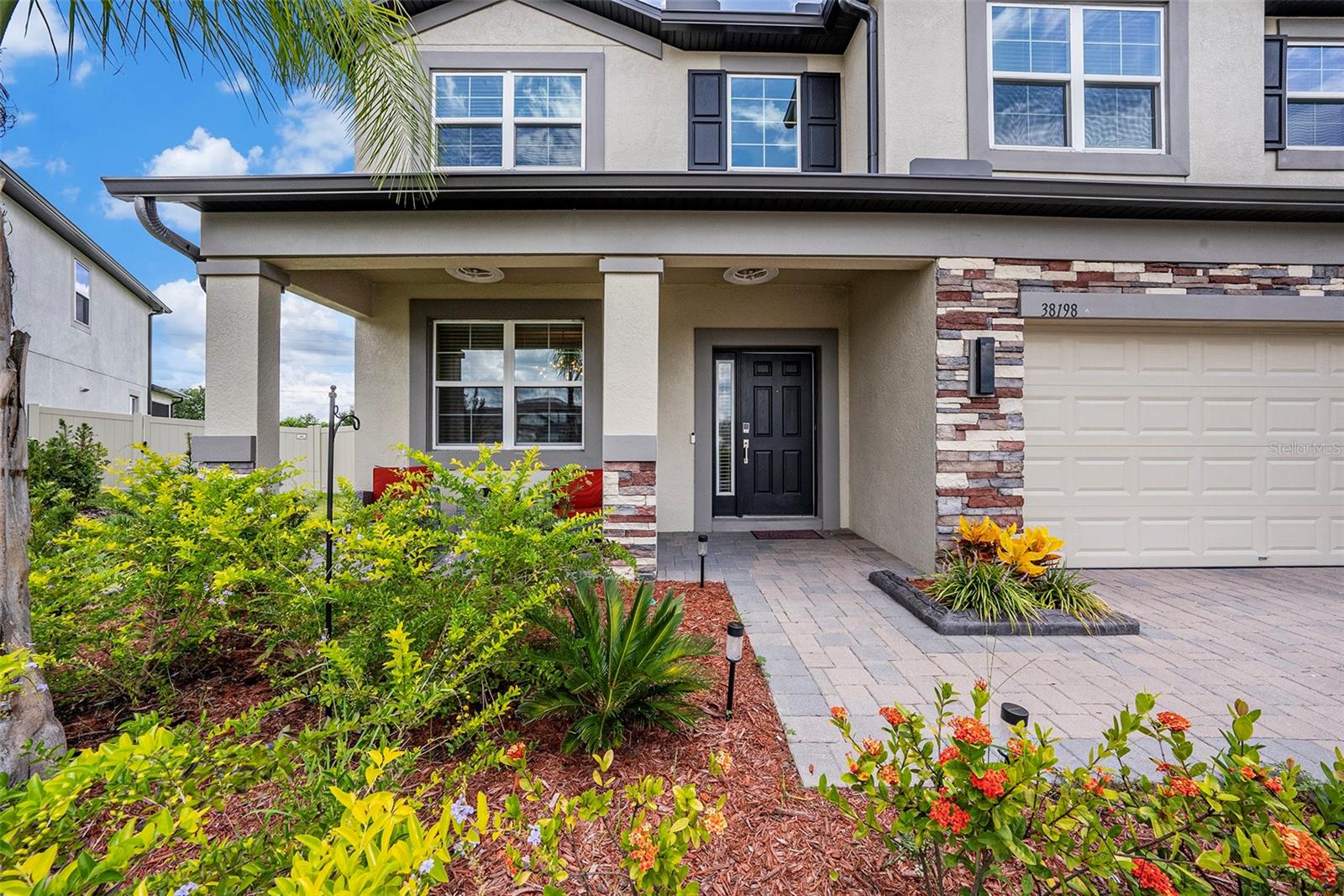 Image 3 of 38 For 38198 Shale Stone Court