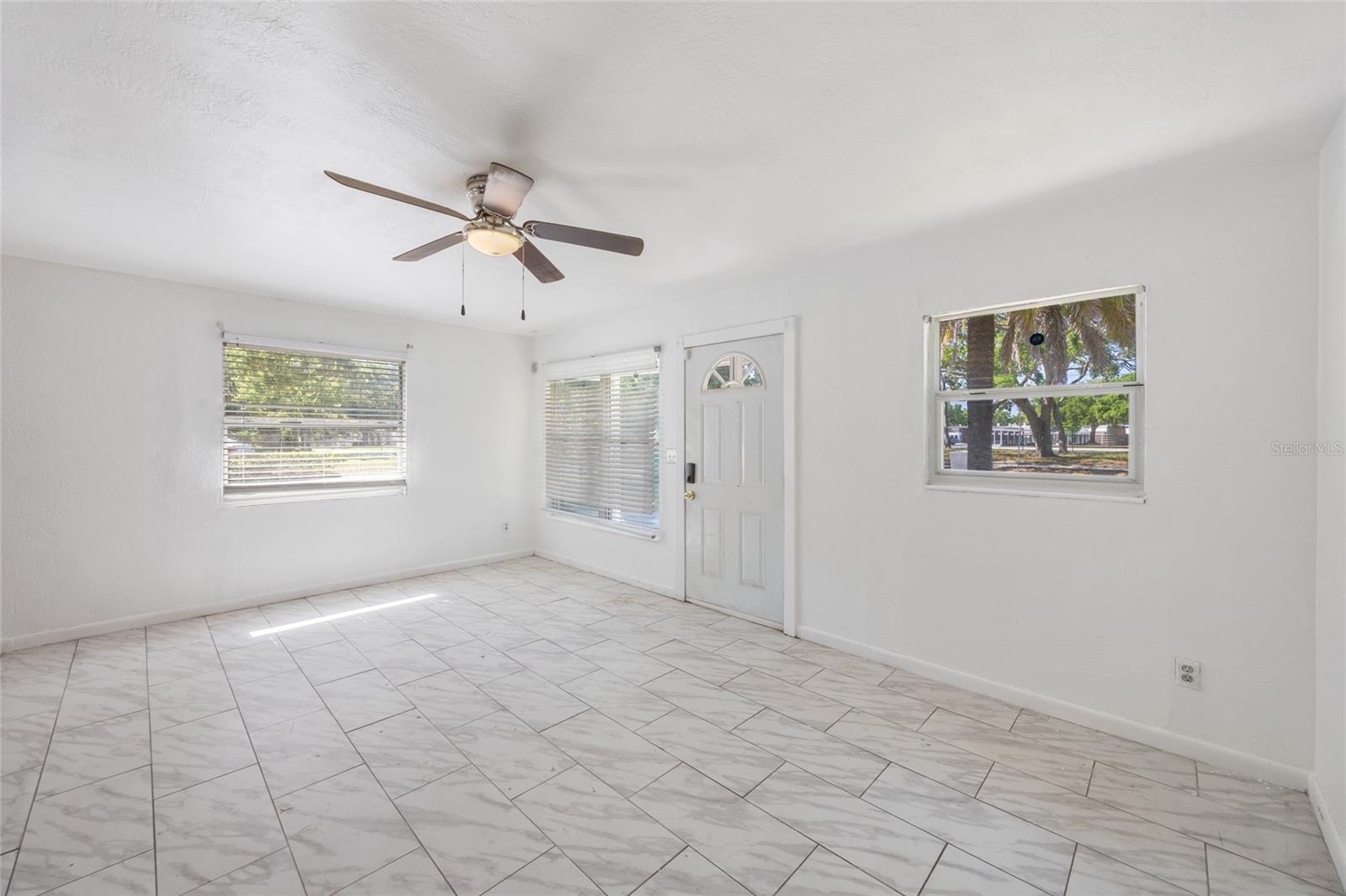Image 3 of 27 For 1341 Sandy Lane