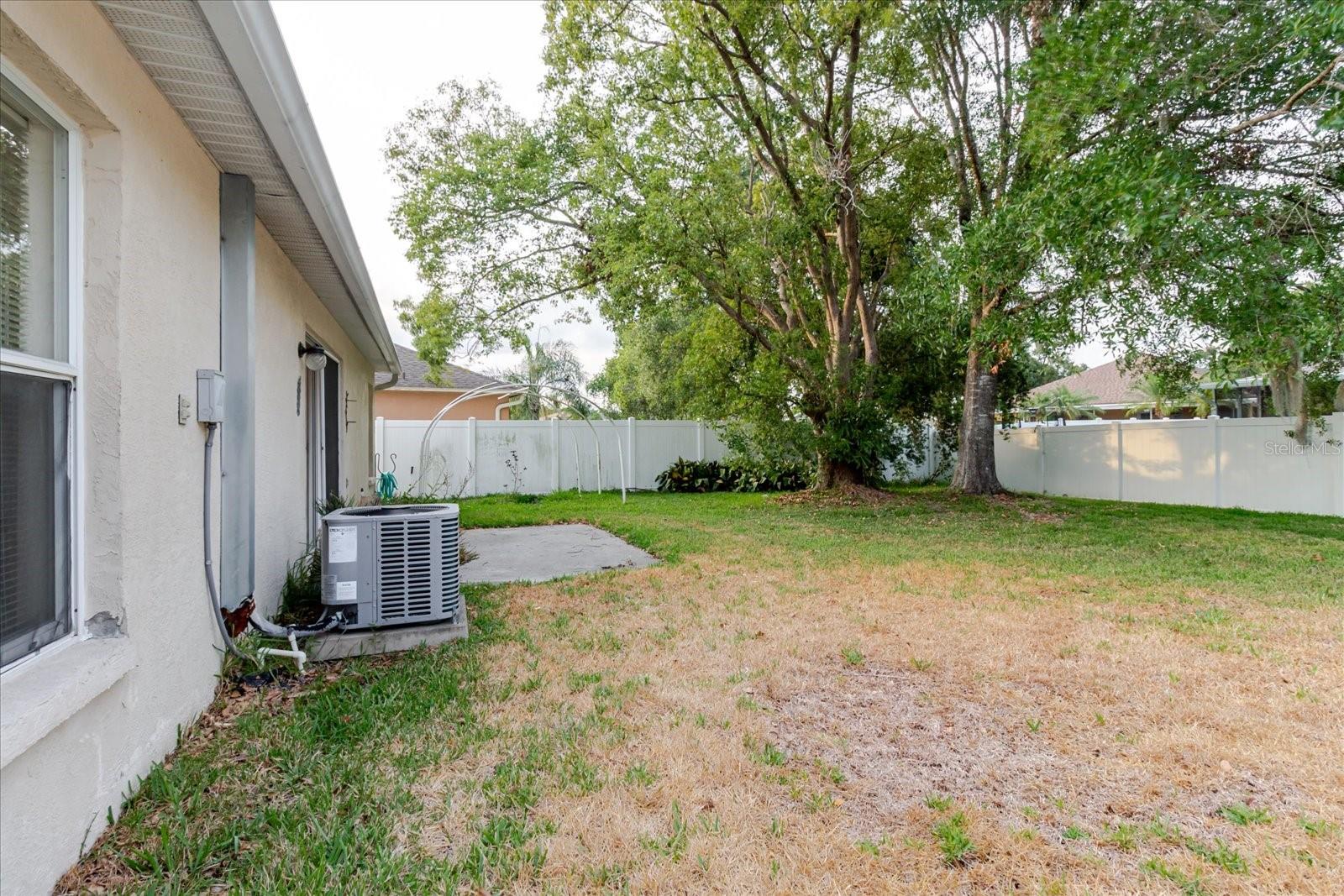 Image 33 of 38 For 24839 Wild Frontier Drive