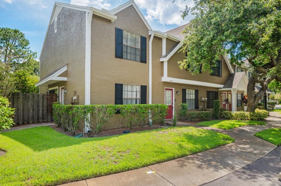 Details for 16504 Lake Brigadoon Circle, TAMPA, FL 33618