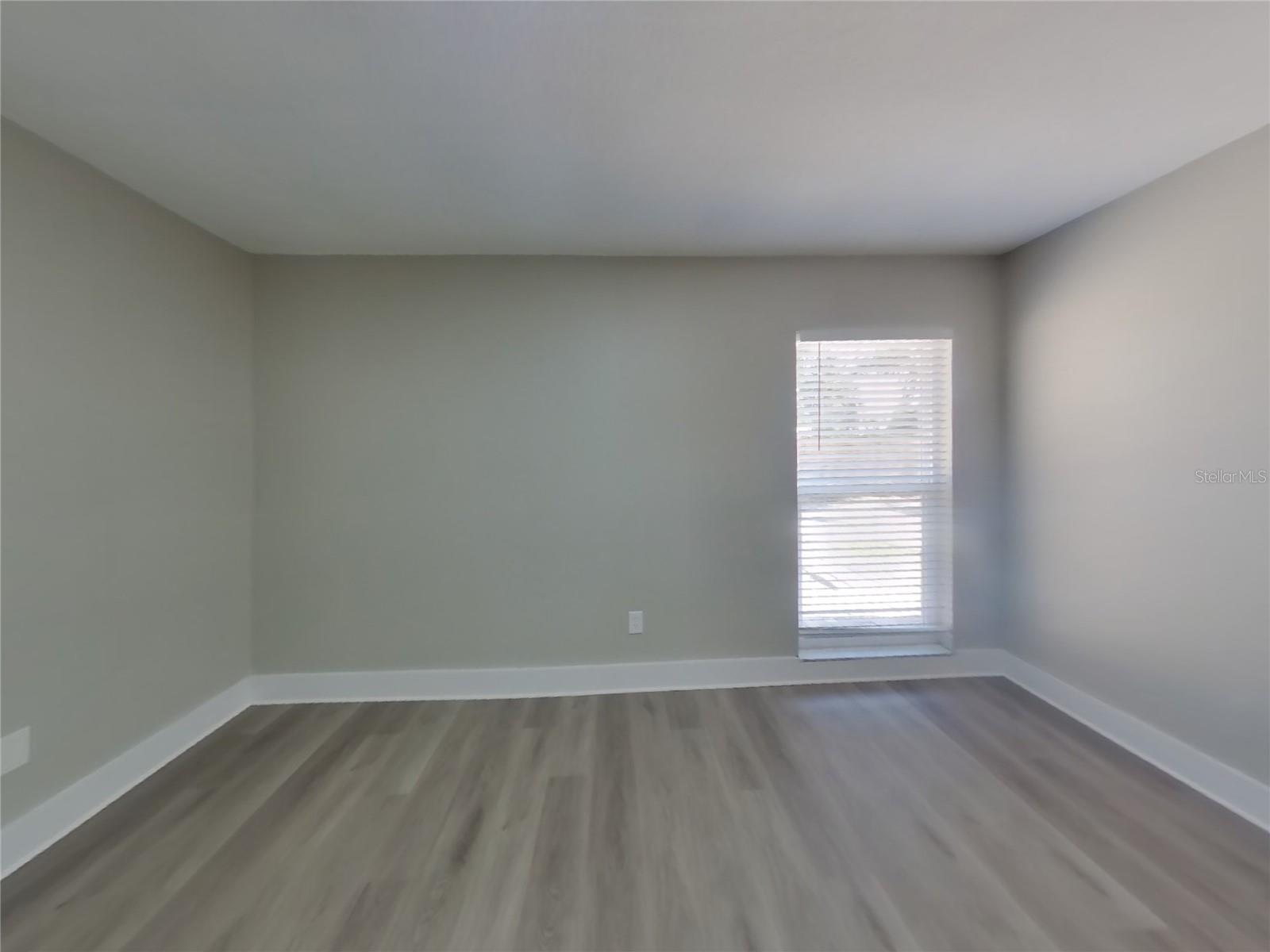 Image 7 of 18 For 6825 Mitchell Circle