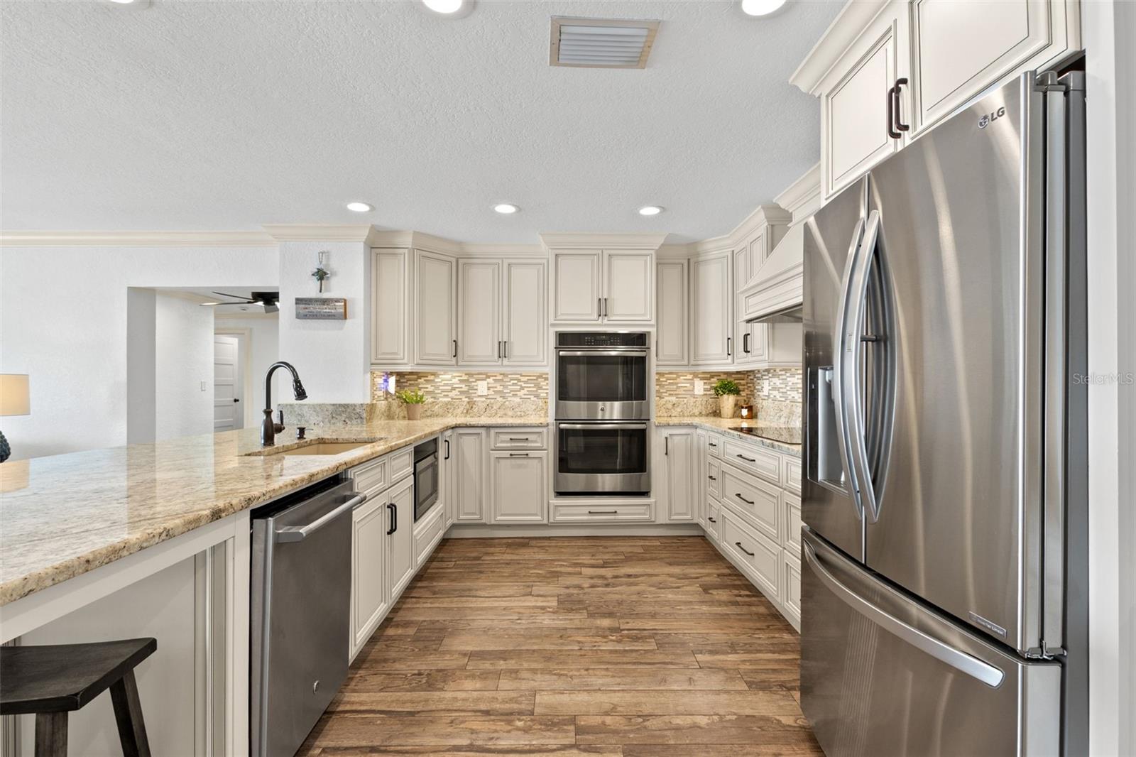 Image 8 of 56 For 4331 13th Way Ne