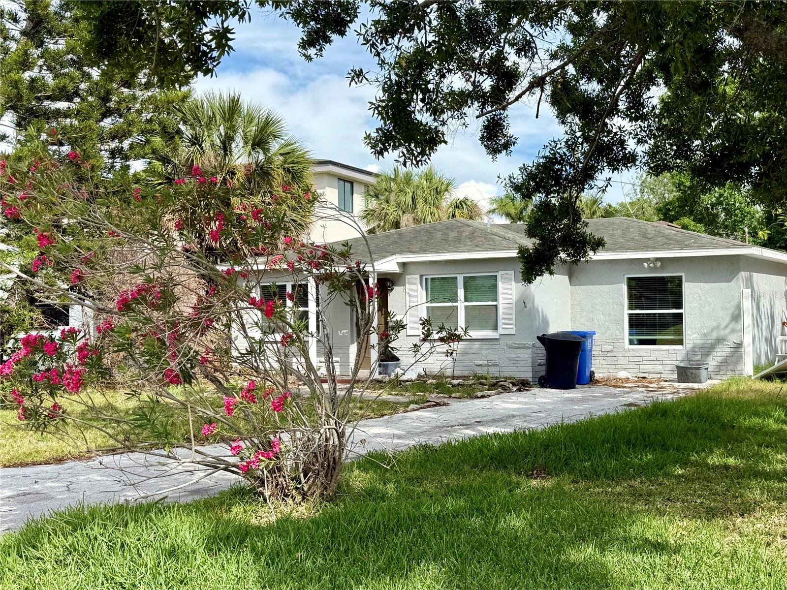 Details for 1910 New Hampshire Avenue Ne, ST PETERSBURG, FL 33703