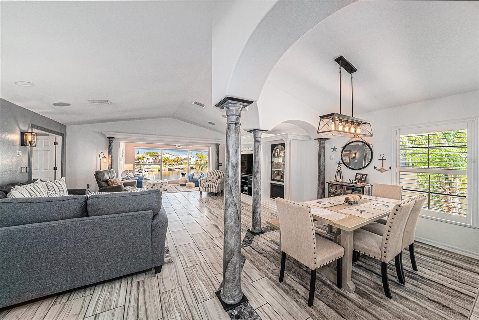 Image 11 of 67 For 6121 Fjord Way