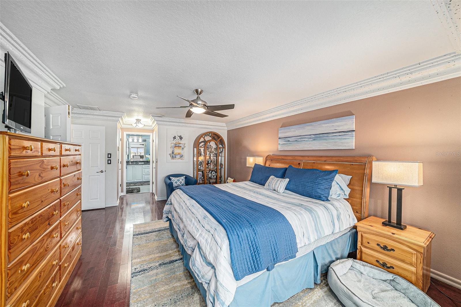 Image 19 of 67 For 6121 Fjord Way