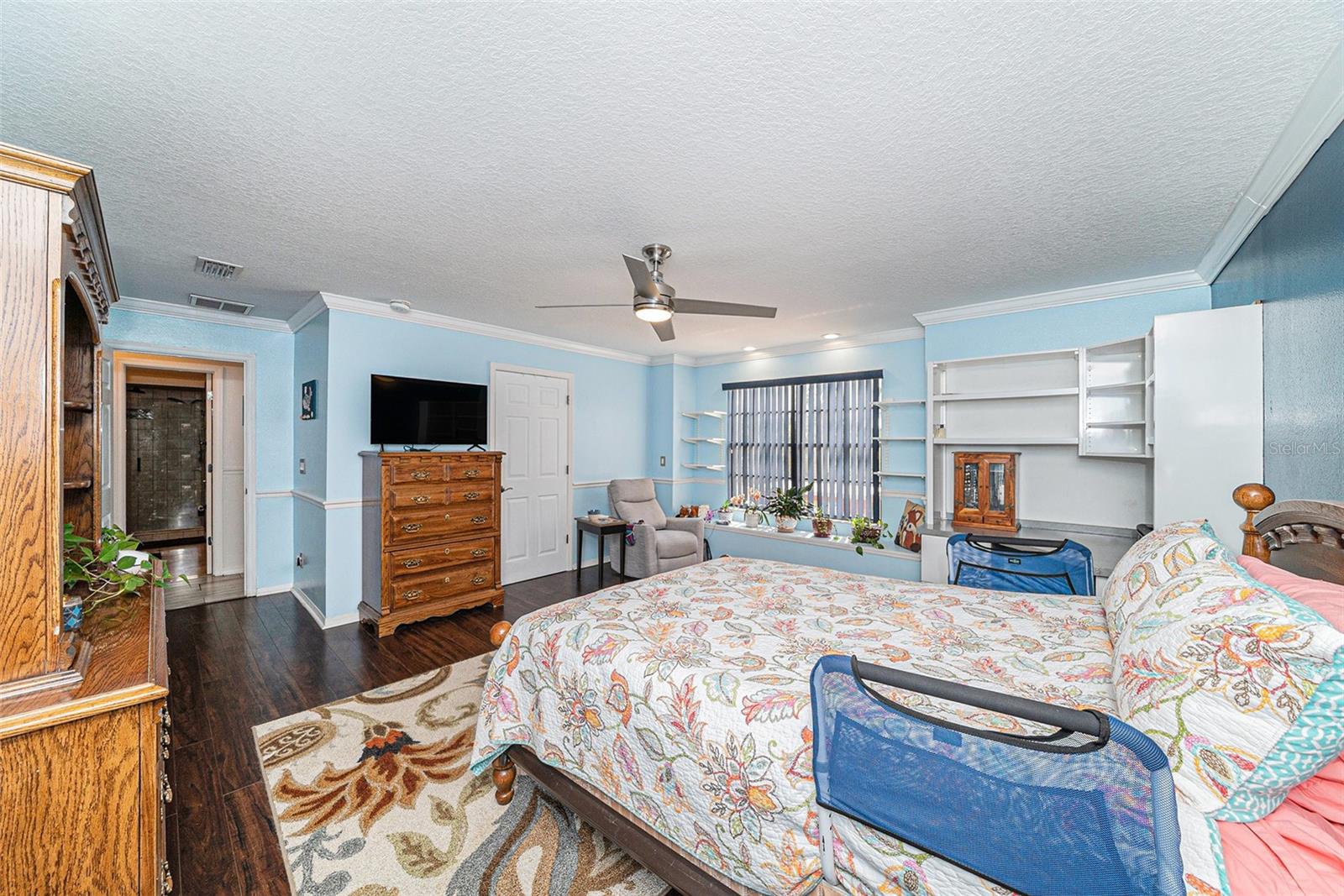 Image 33 of 67 For 6121 Fjord Way