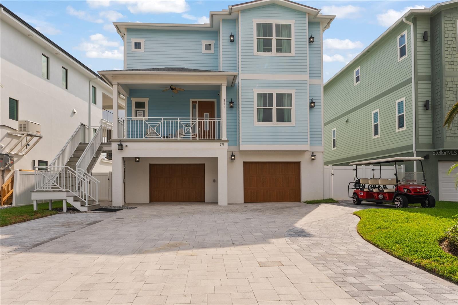 Listing photo id 39 for 371 12th Avenue