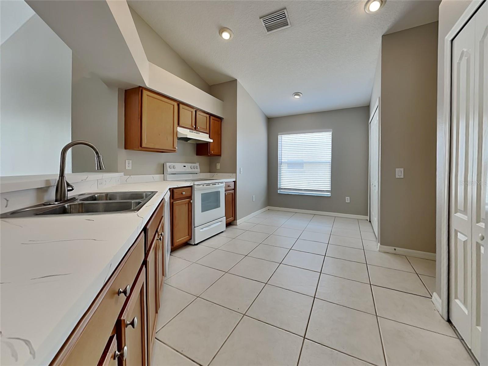 Image 6 of 20 For 15438 Long Cypress Drive