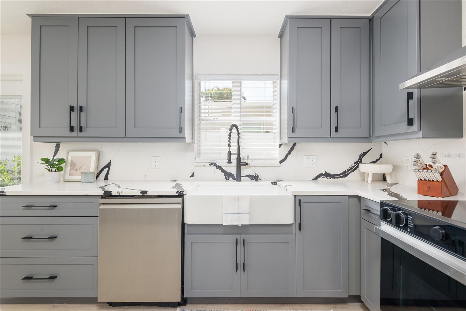 Image 10 of 68 For 53 Albemarle Avenue