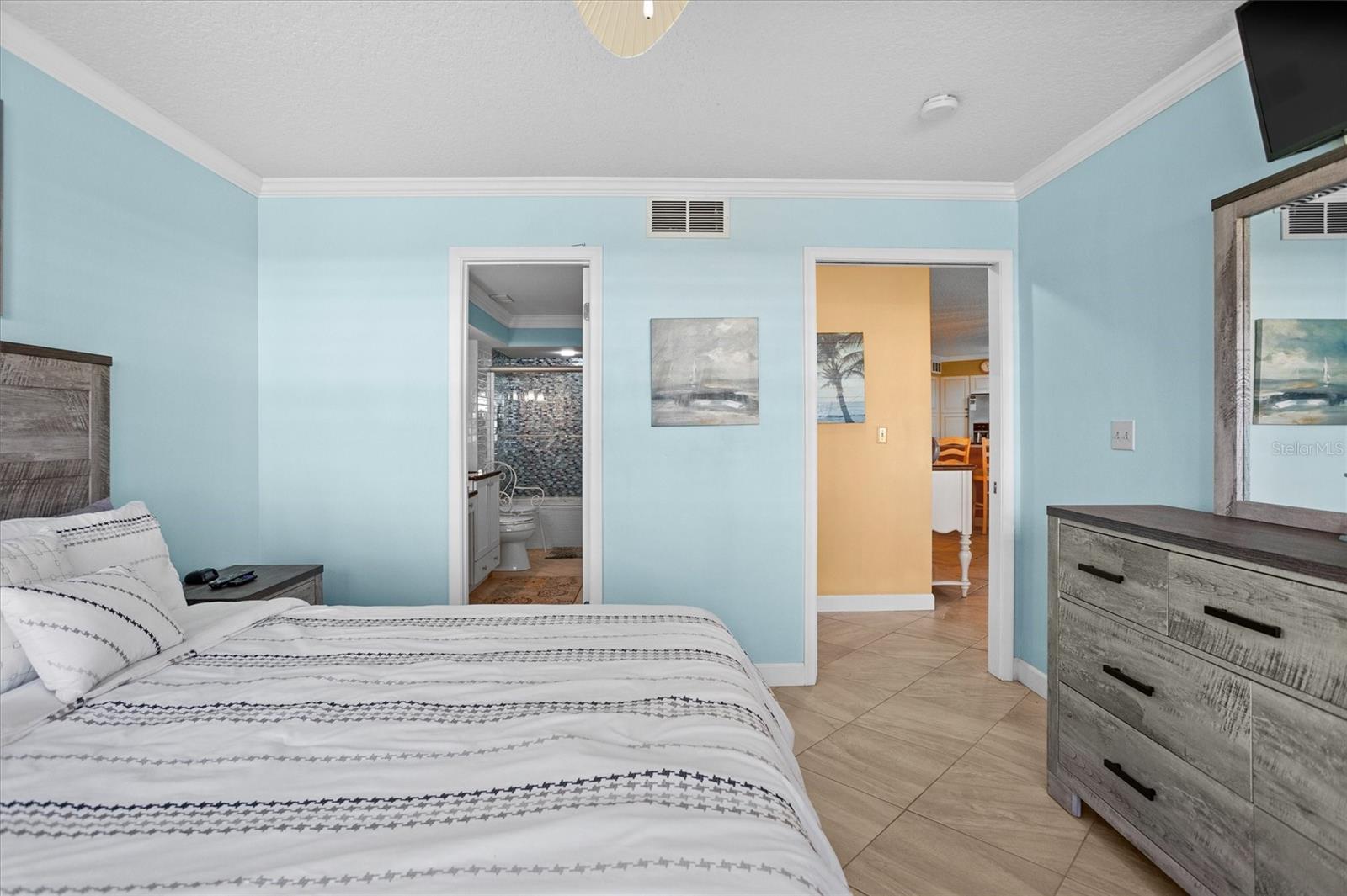 Image 24 of 54 For 6085 Bahia Del Mar Boulevard 106