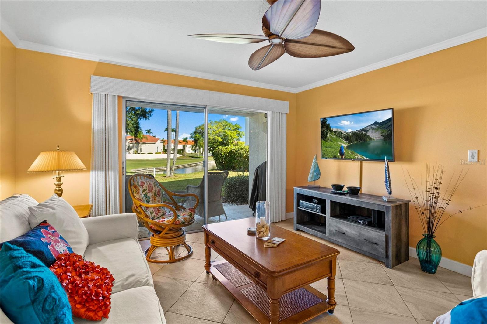 Image 4 of 54 For 6085 Bahia Del Mar Boulevard 106