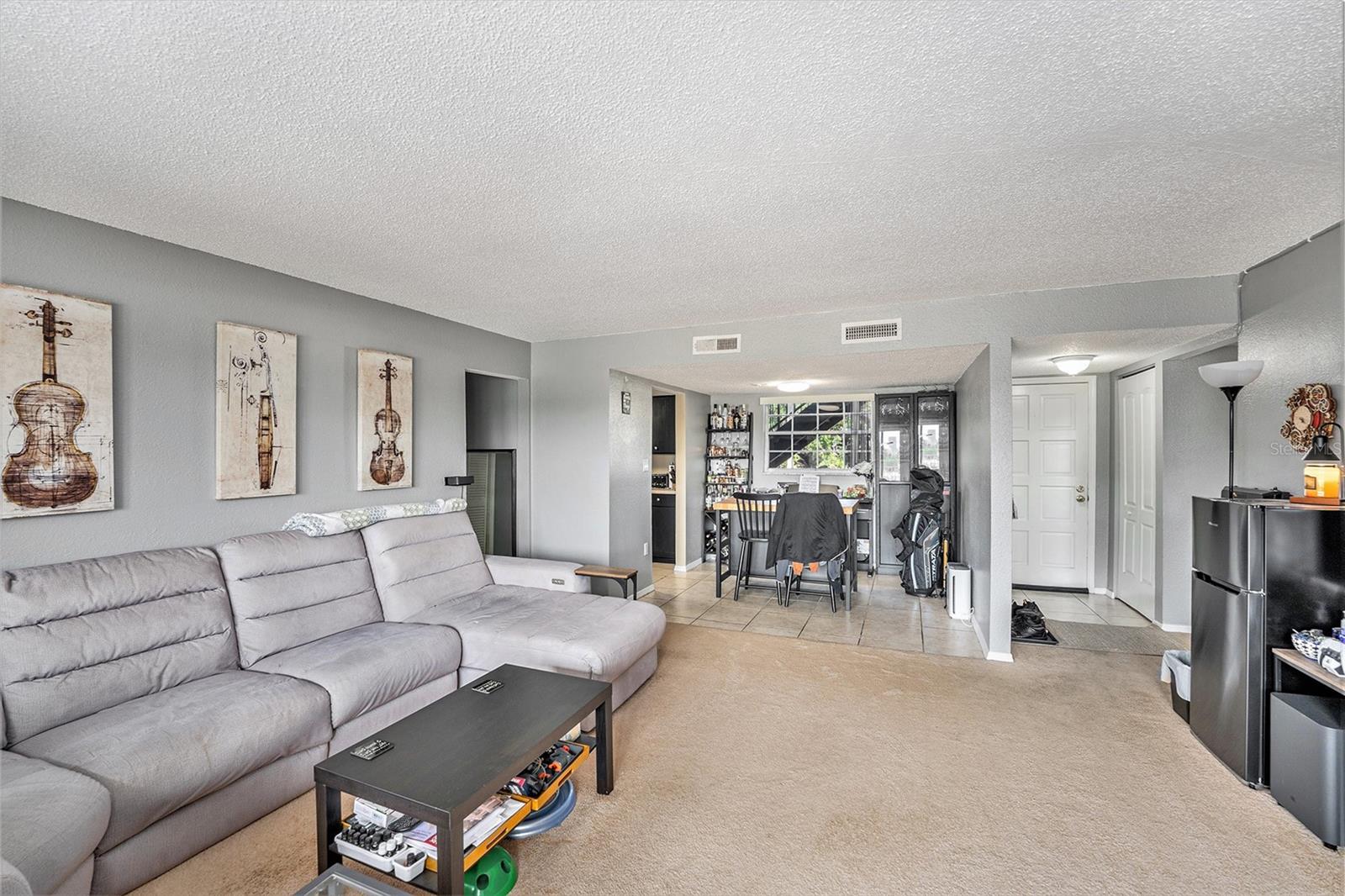 Image 6 of 30 For 200 Country Club Drive 403