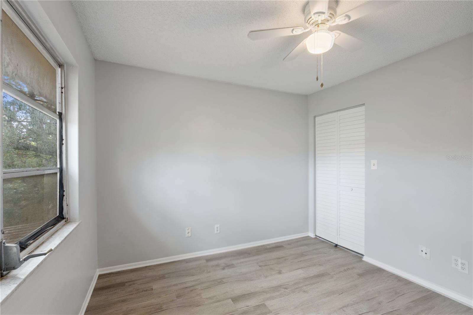 Image 3 of 15 For 314 Barlow Avenue 73