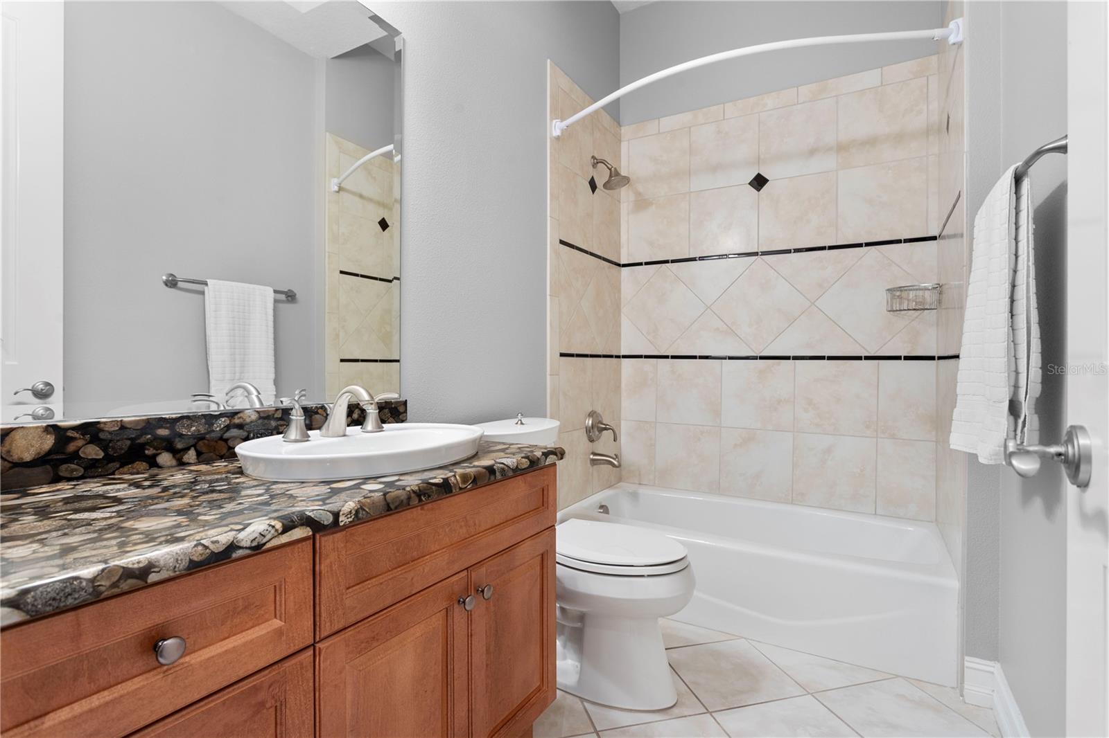 Listing photo id 29 for 19815 Sea Rider Way