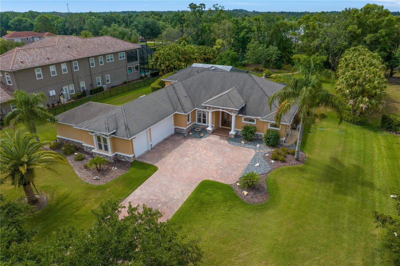 Listing photo id 61 for 19815 Sea Rider Way