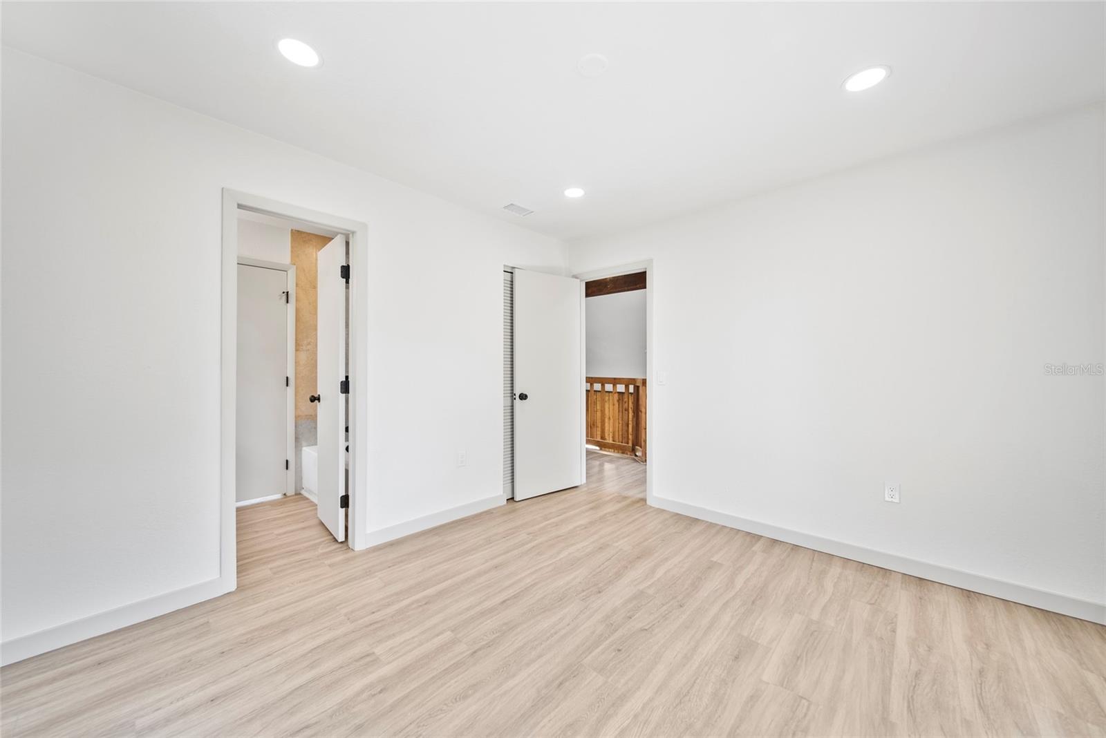 Image 17 of 27 For 3316 Napoleon Avenue
