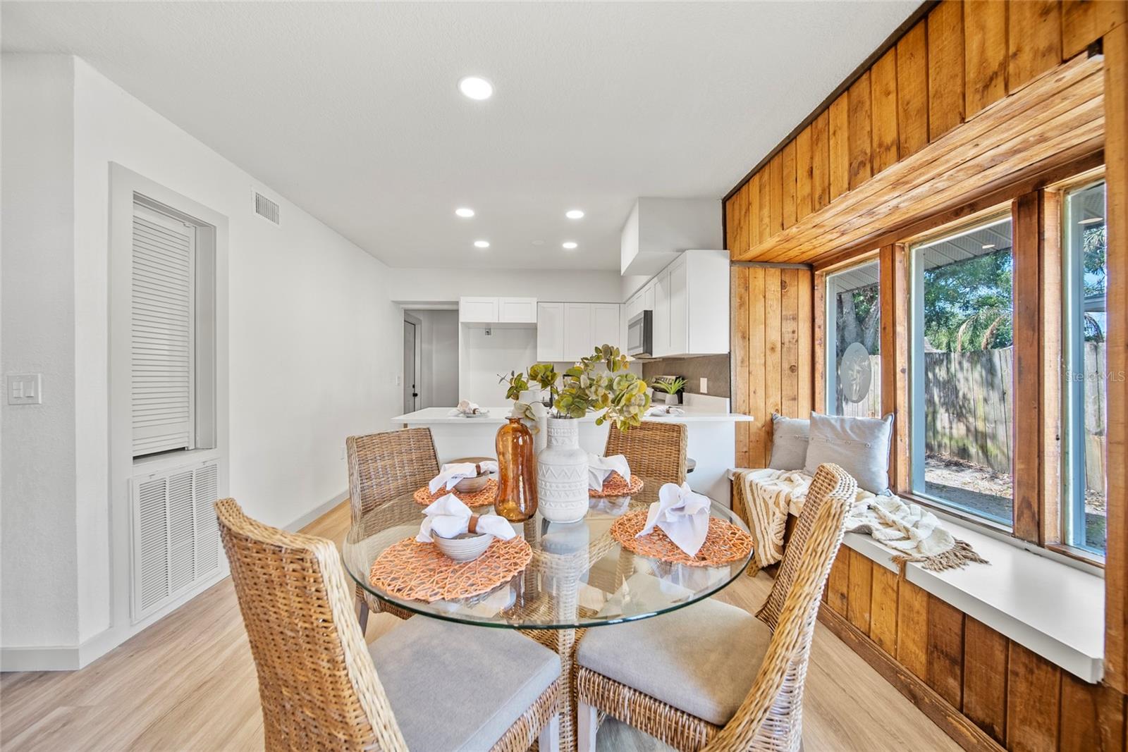 Image 5 of 27 For 3316 Napoleon Avenue