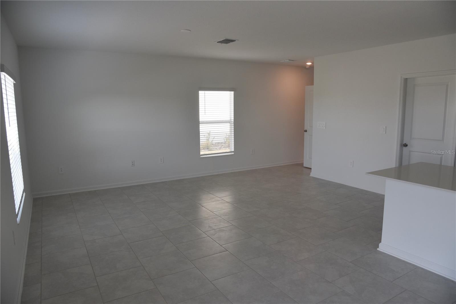Image 4 of 19 For 553 Bell Prairie Circle