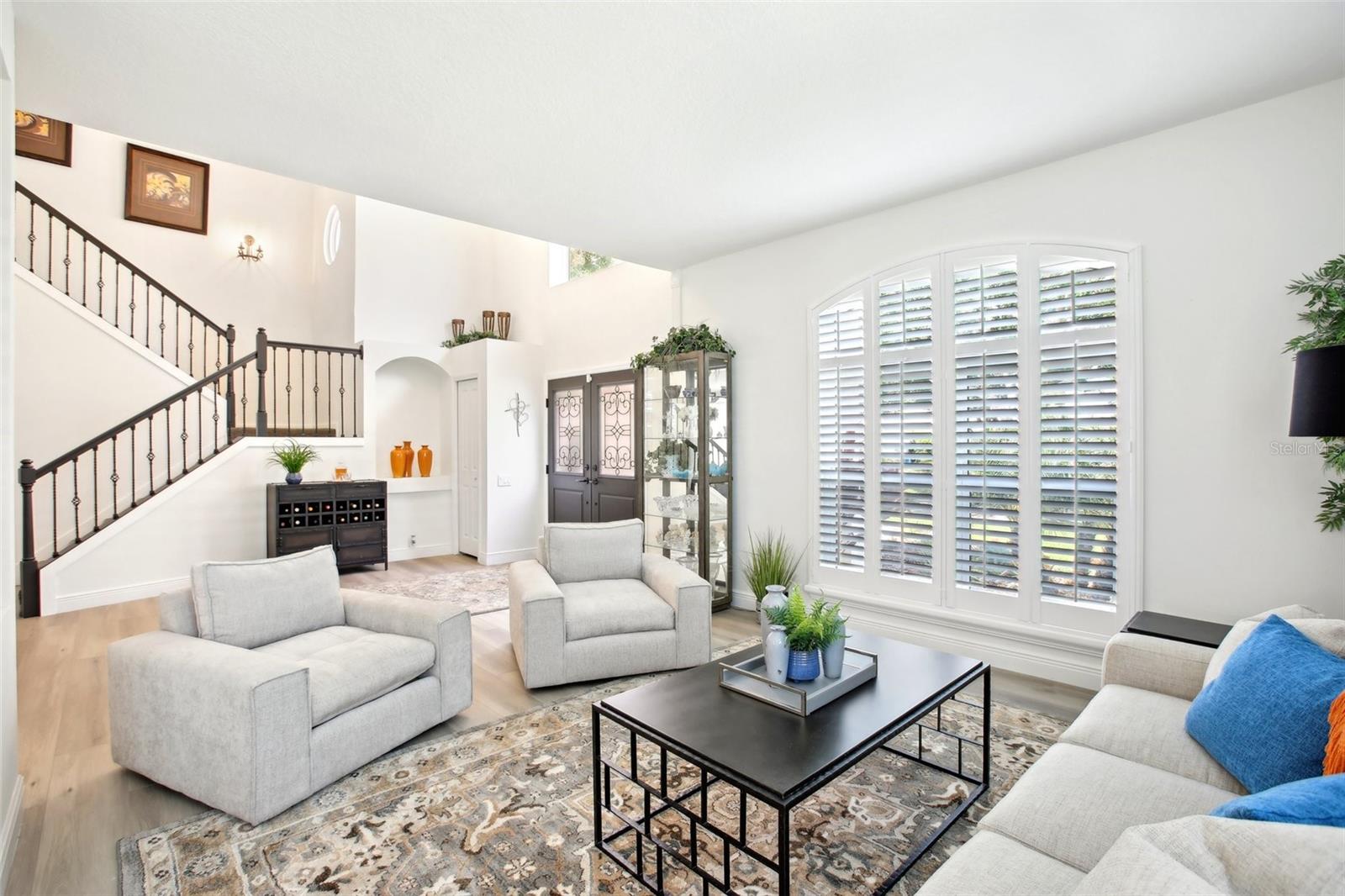 Image 2 of 42 For 9203 Meadow Lane Court