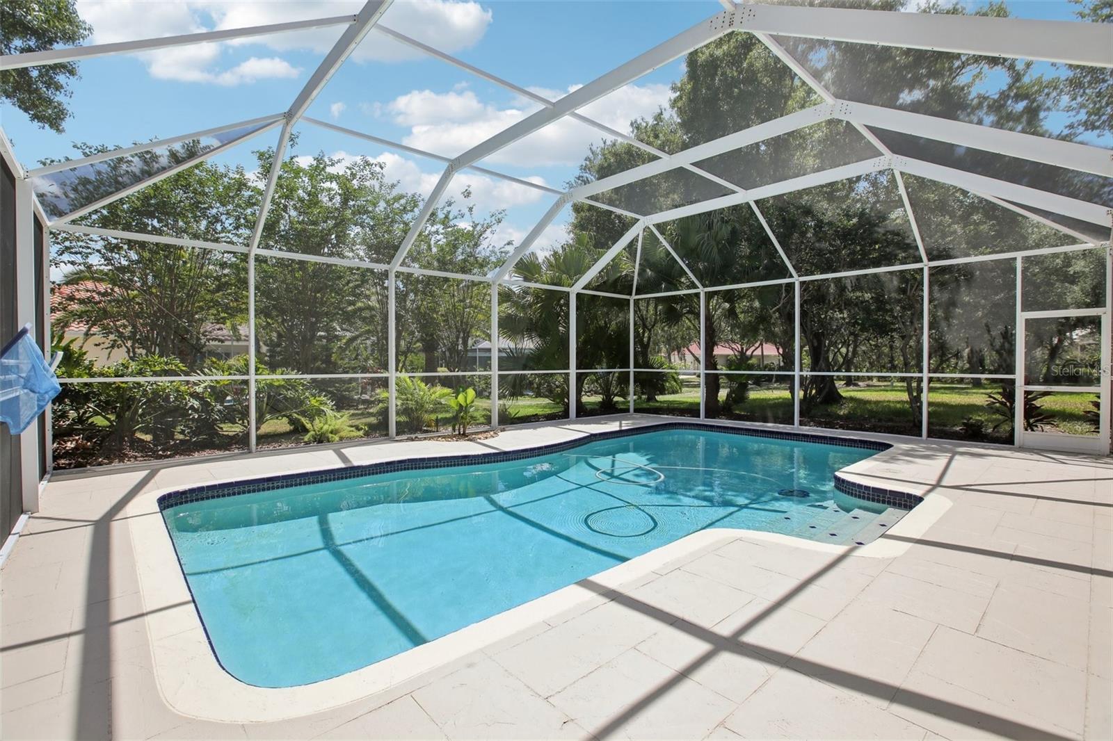 Image 29 of 42 For 9203 Meadow Lane Court