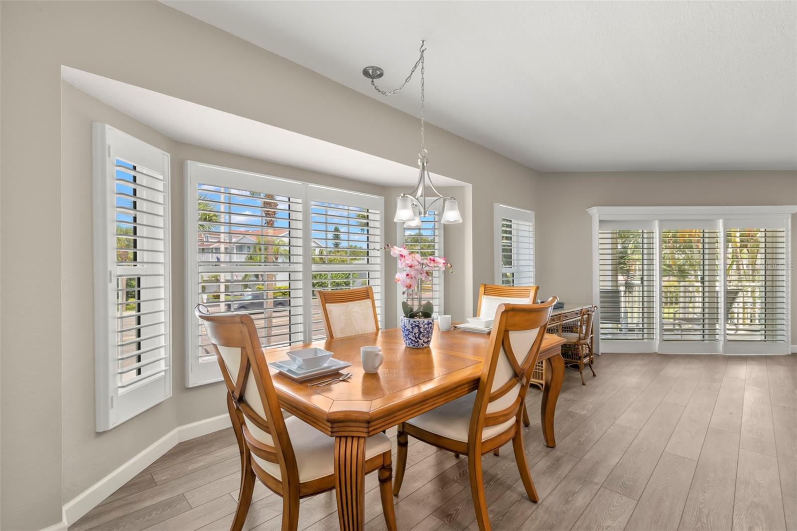 Image 12 of 62 For 9201 Captiva Circle