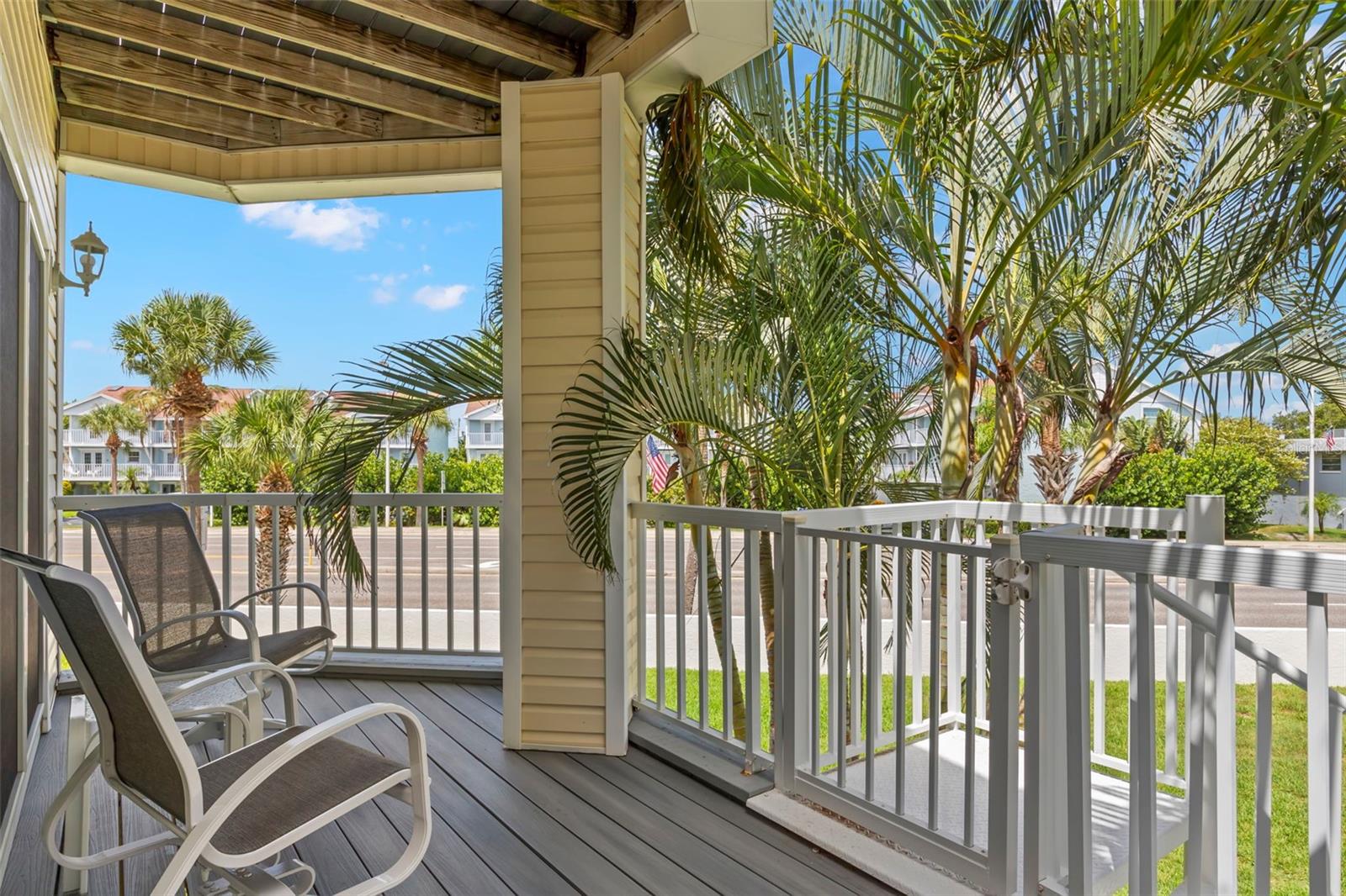 Image 16 of 62 For 9201 Captiva Circle