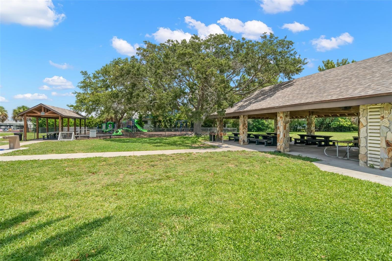 Image 55 of 62 For 9201 Captiva Circle