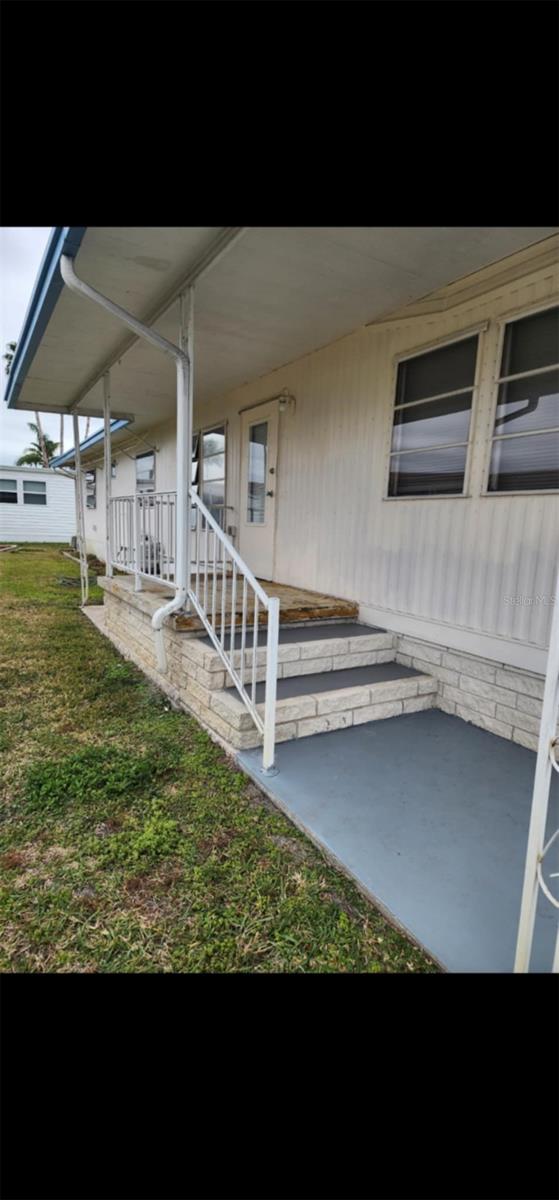 Image 4 of 34 For 7901 40th Avenue N 60