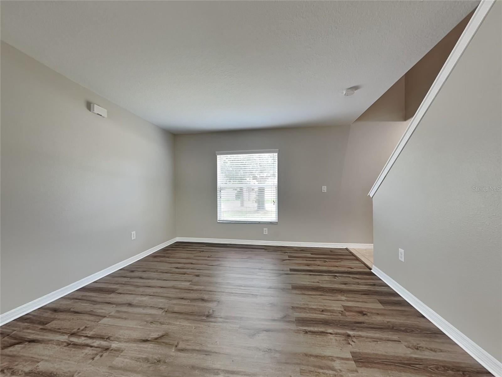 Image 3 of 20 For 7810 Maroon Peak Drive
