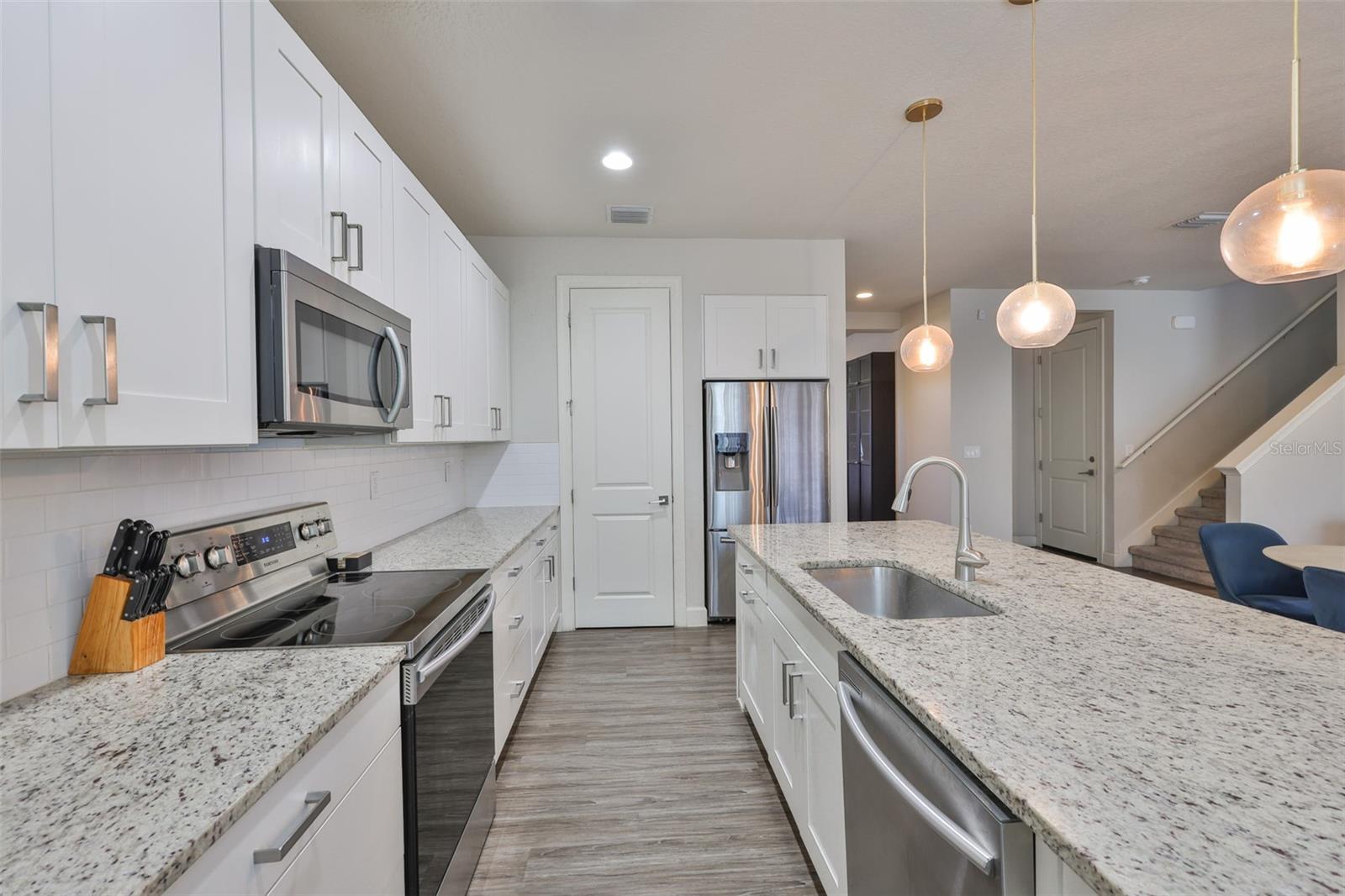Image 10 of 37 For 7307 Morton Street