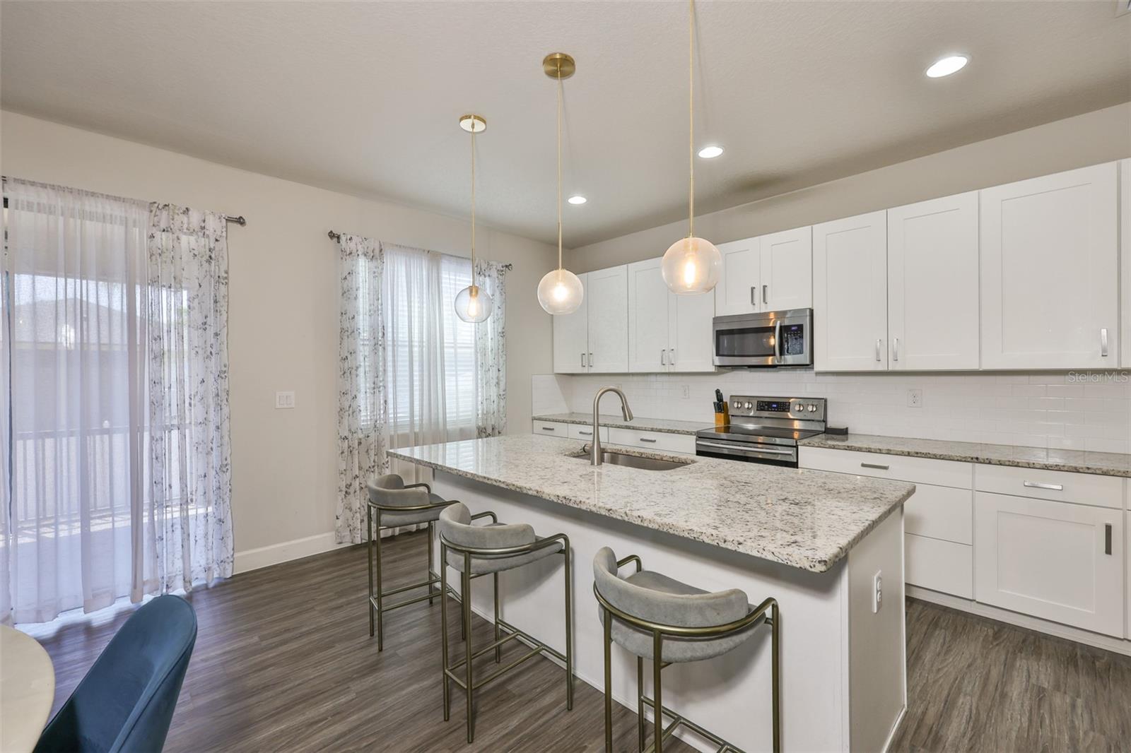 Image 11 of 37 For 7307 Morton Street