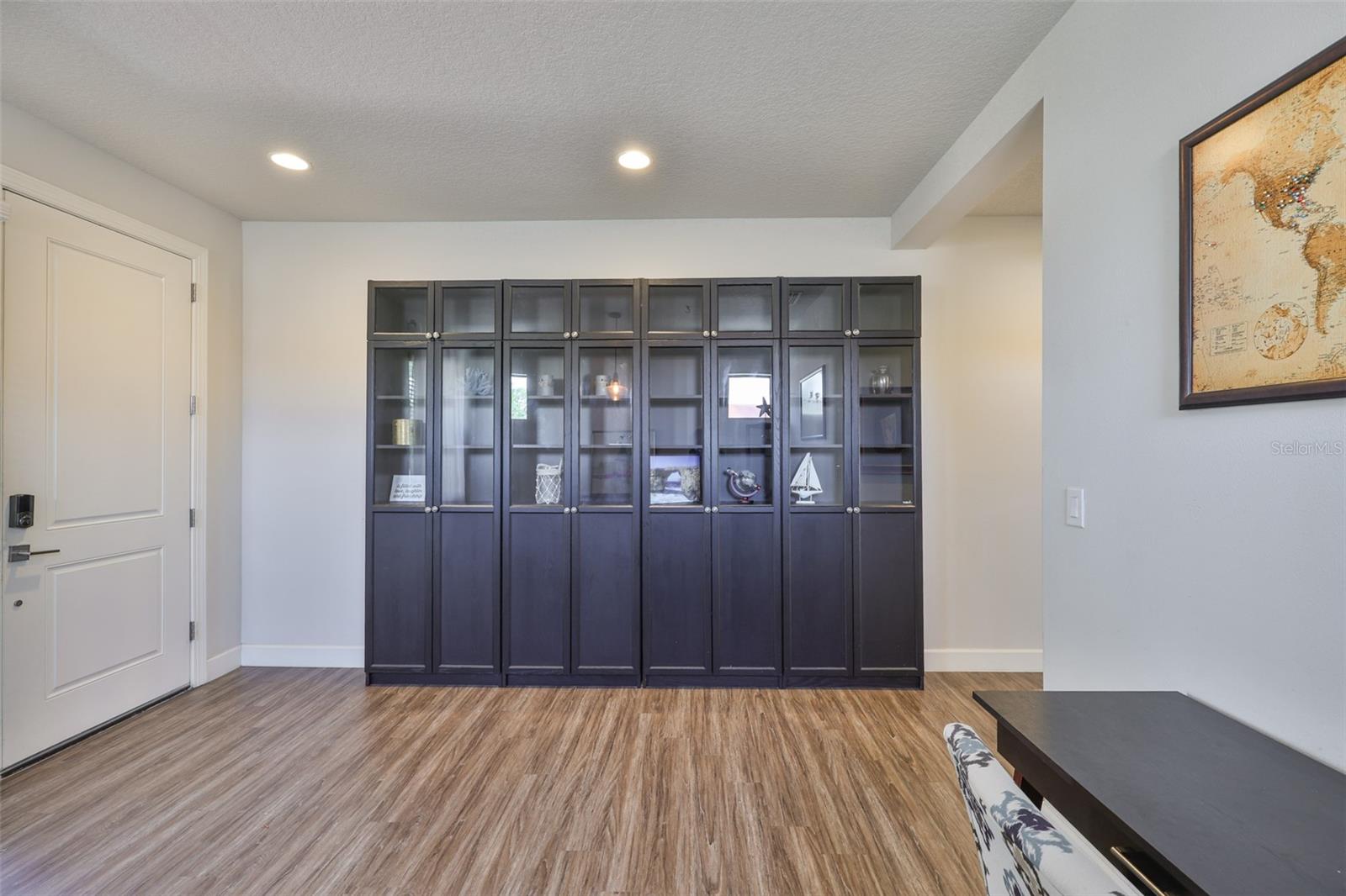 Image 4 of 37 For 7307 Morton Street