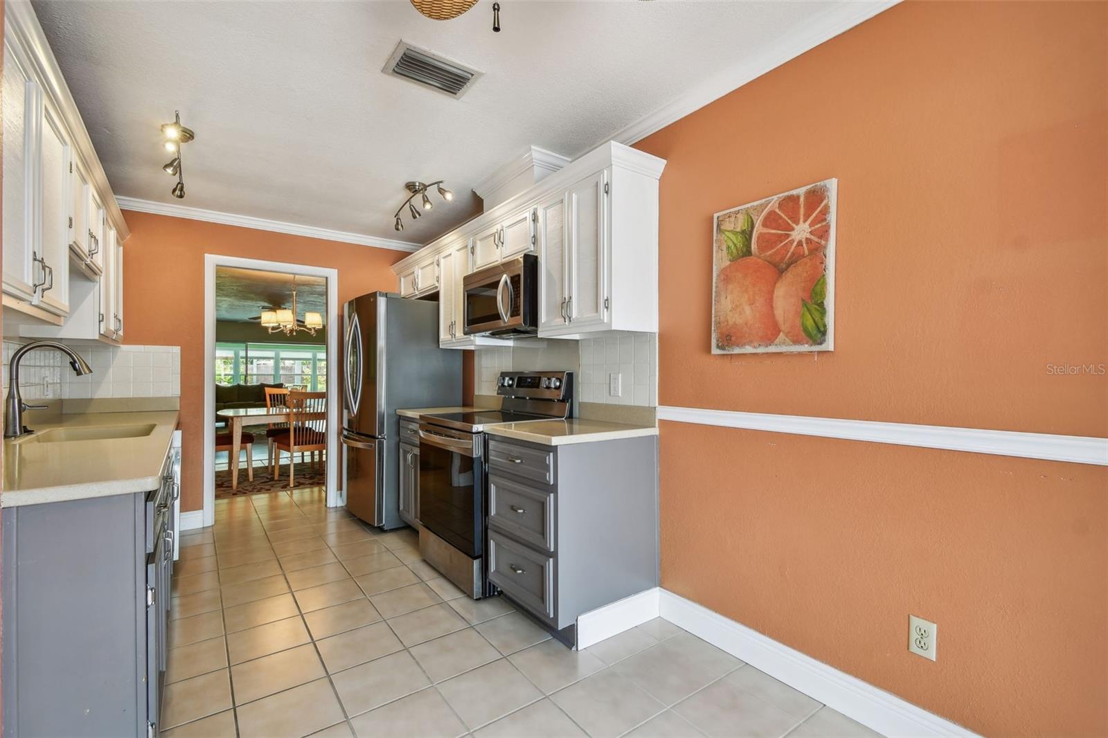 Image 32 of 92 For 93 Boca Ciega Point Boulevard N 93