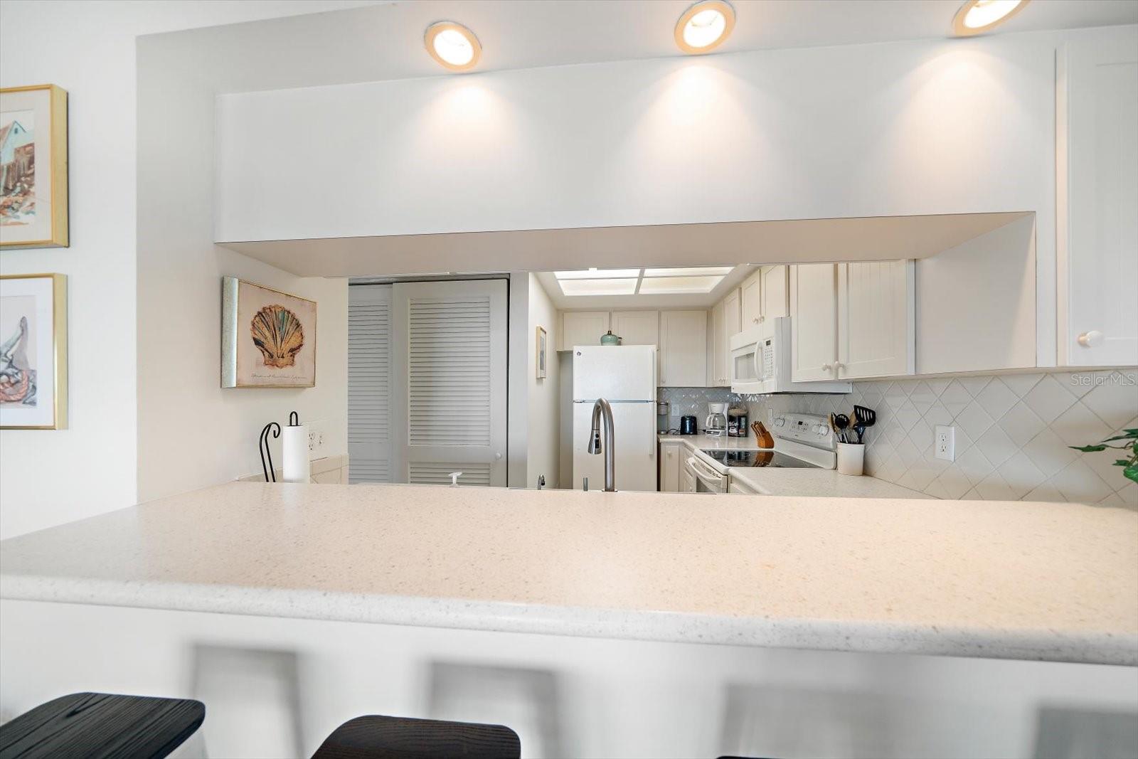 Image 13 of 42 For 9815 Harrell Avenue 503