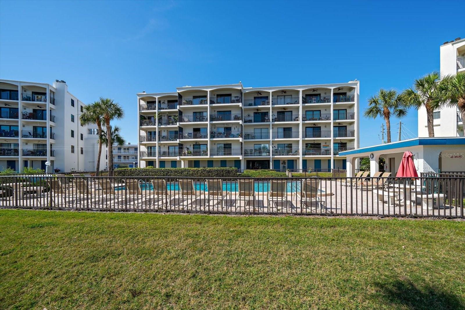 Image 31 of 42 For 9815 Harrell Avenue 503